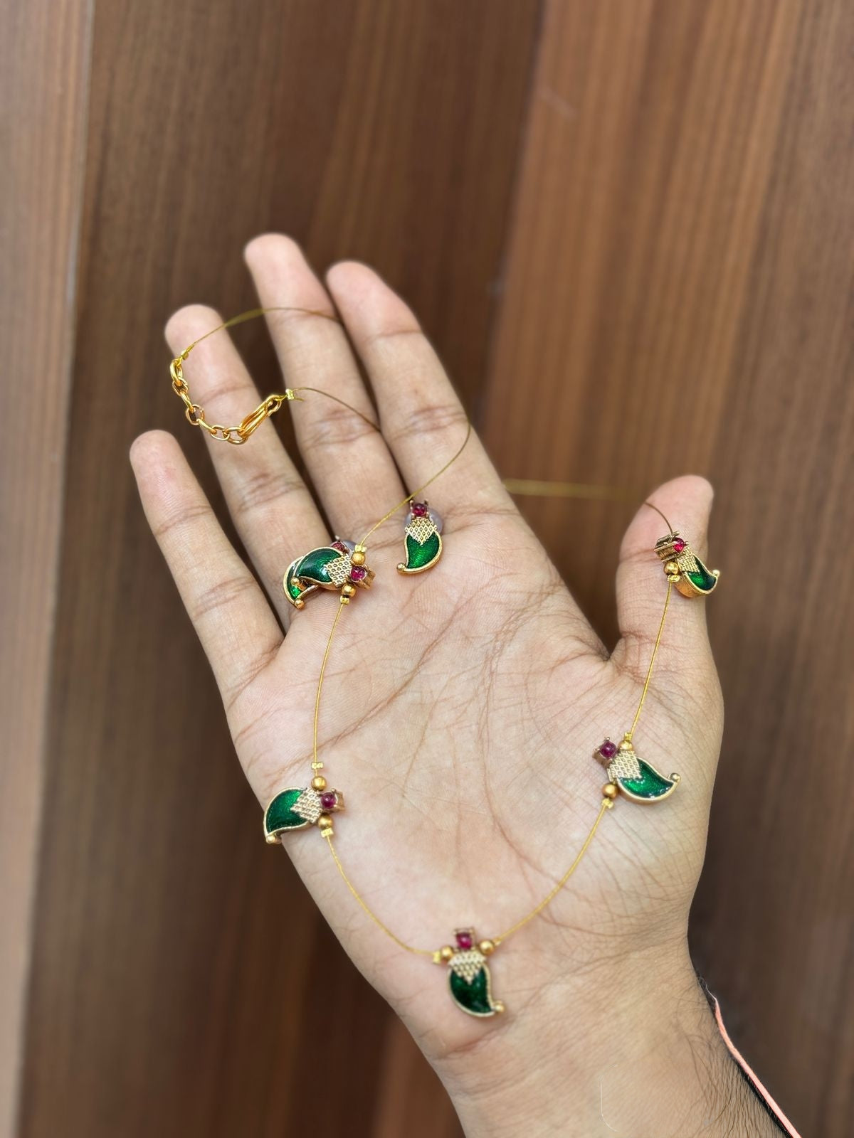 Traditional invisible palakka manga design necklace set product code N107
