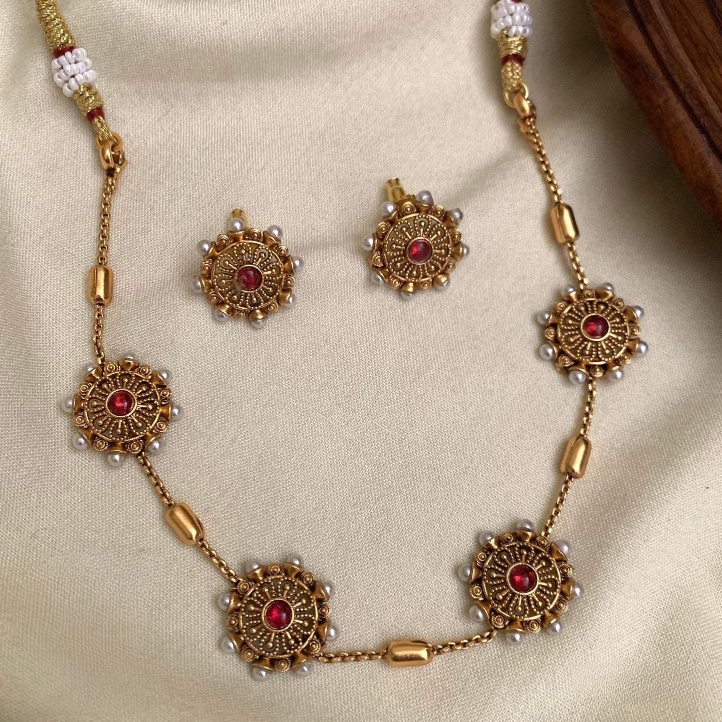 Premium matte finish floral necklace product code 353