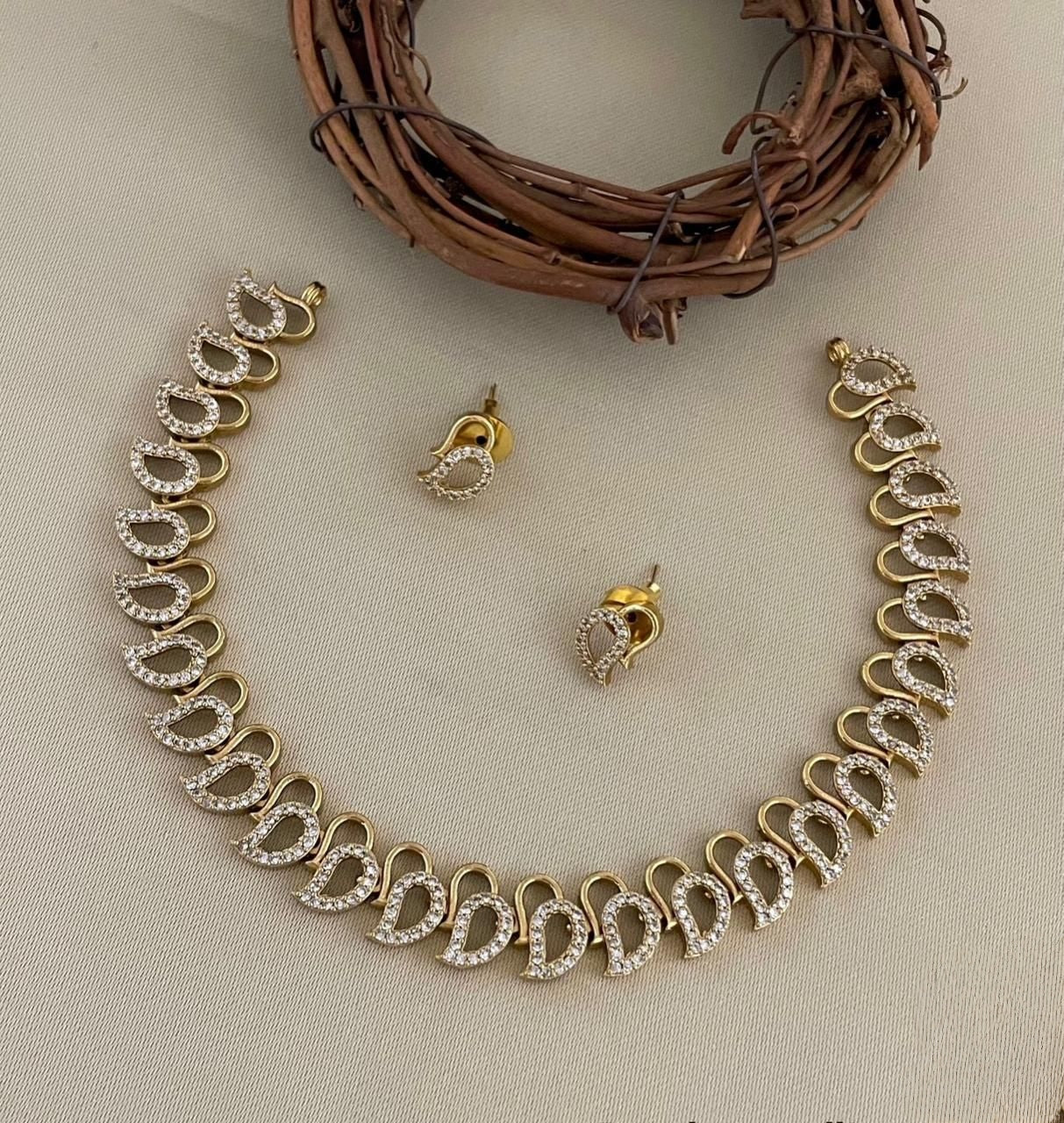 Premium antique gold ad mango necklace product code Ad20