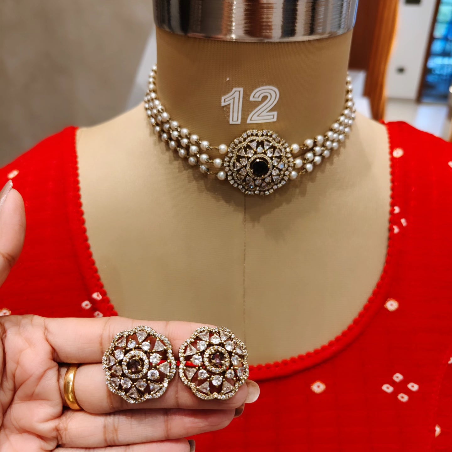 Premium Victorian 3layer pearl choker product code N215