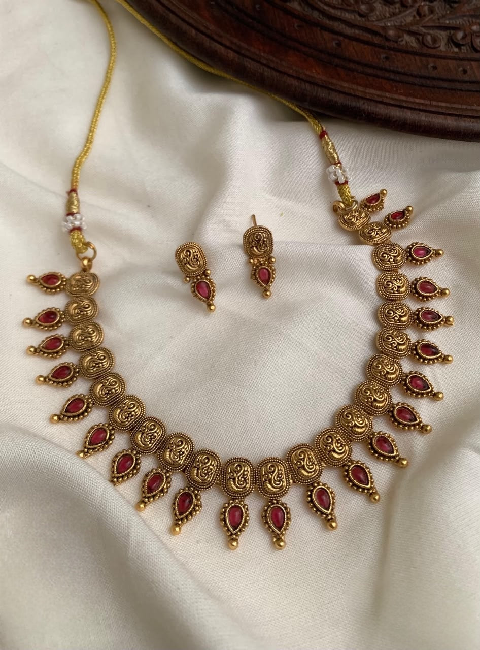 Premium onam special antique gold traditional non idol designer necklace set product code T102