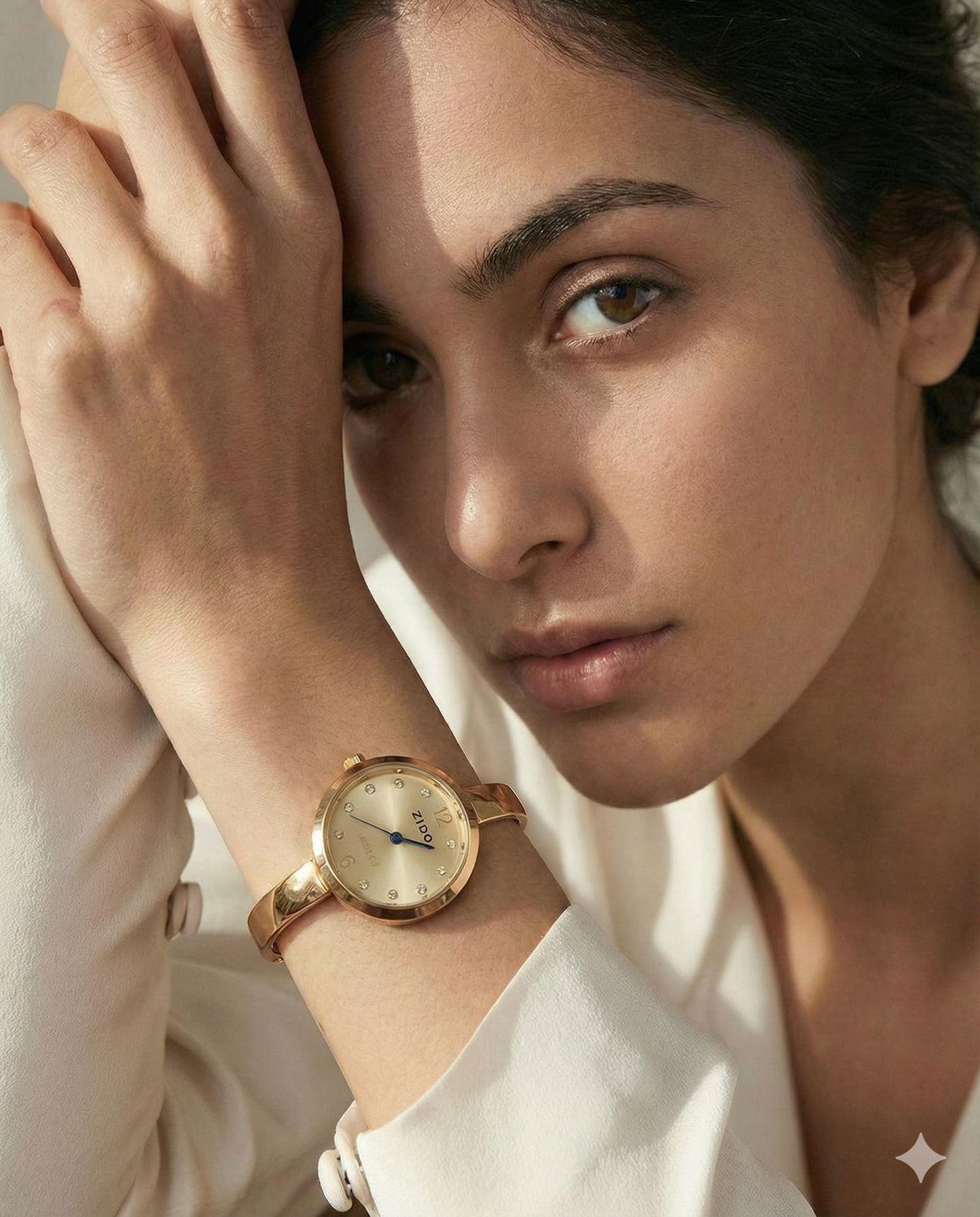 Premium anti tarnish openable watch product code W08