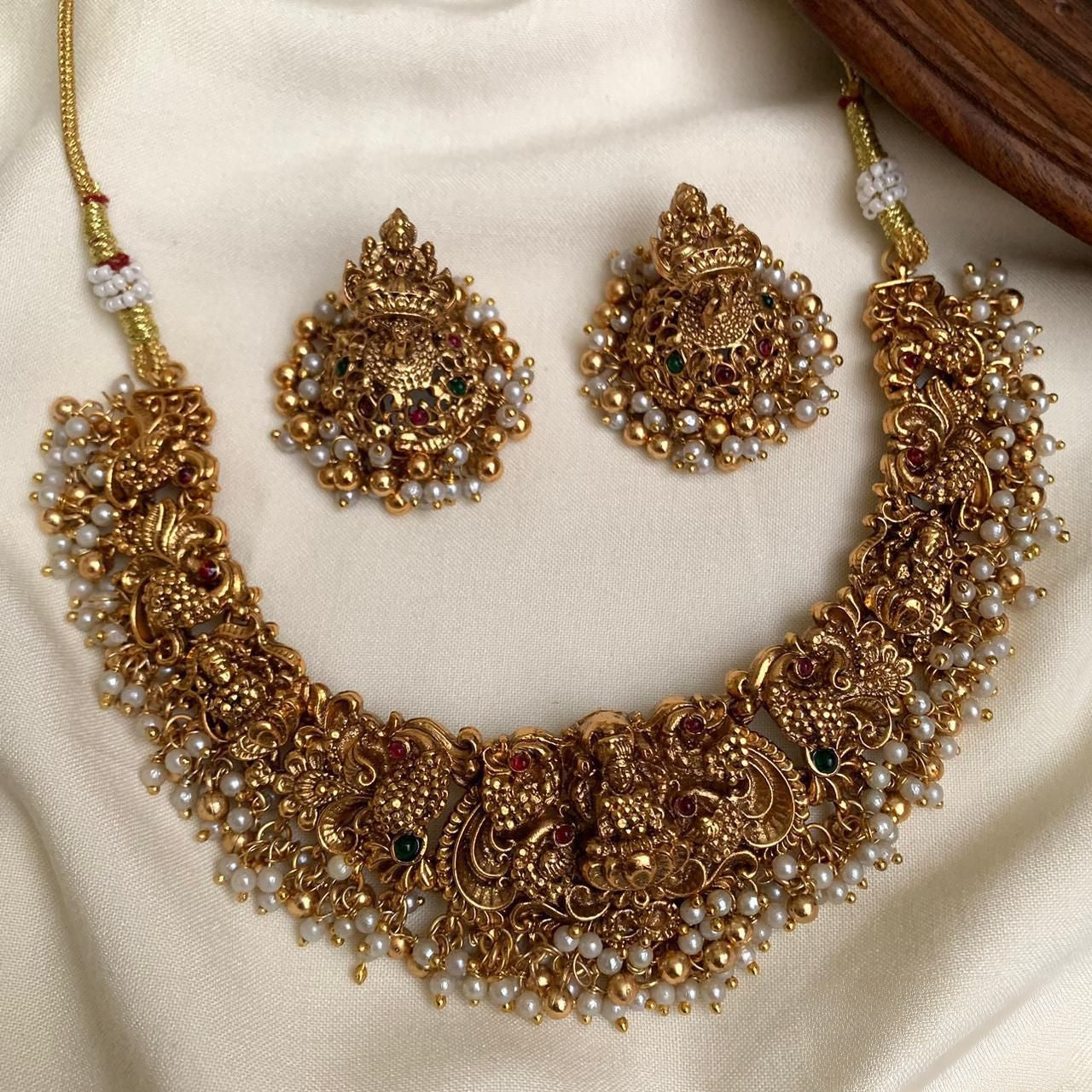 Premium quality lakshmi devi peacock pearl hanging necklace with jhumka product code T36