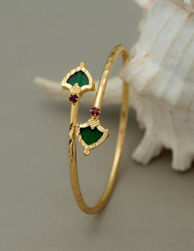 Traditional kerala palakka,manga and coin bangle product code B36