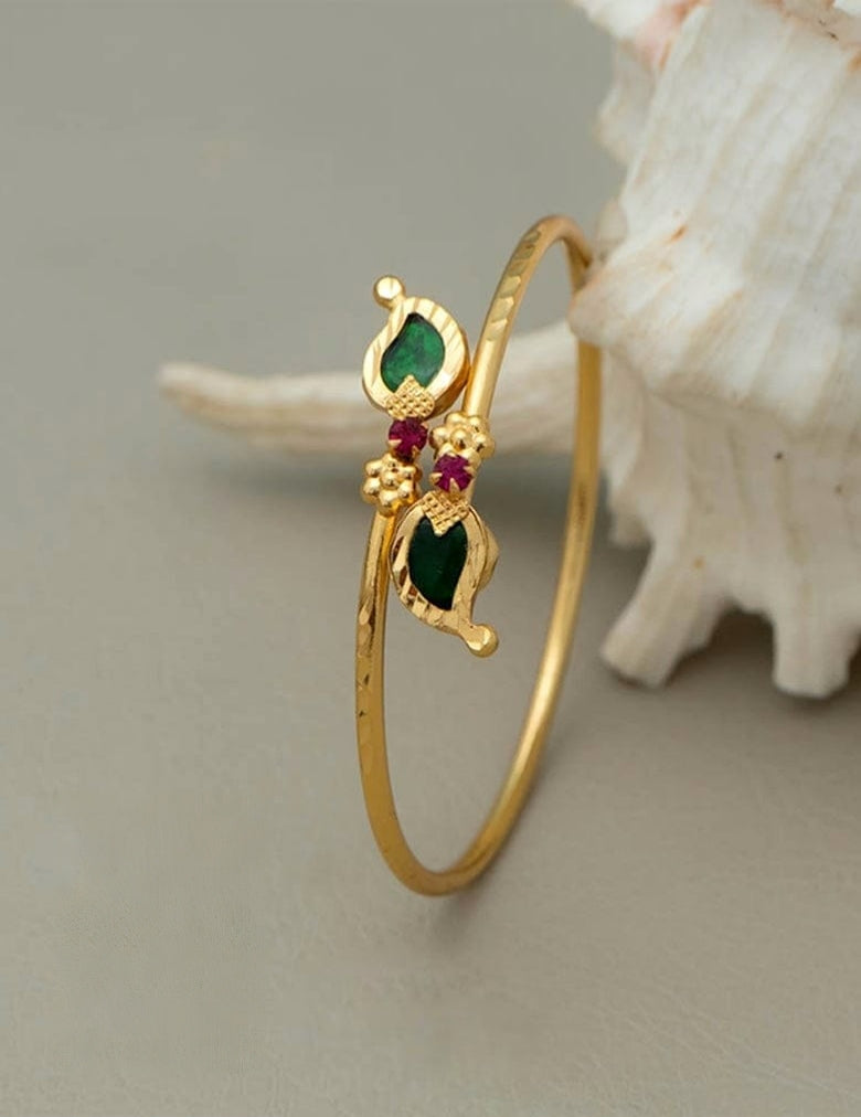 Traditional kerala palakka,manga and coin bangle product code B36