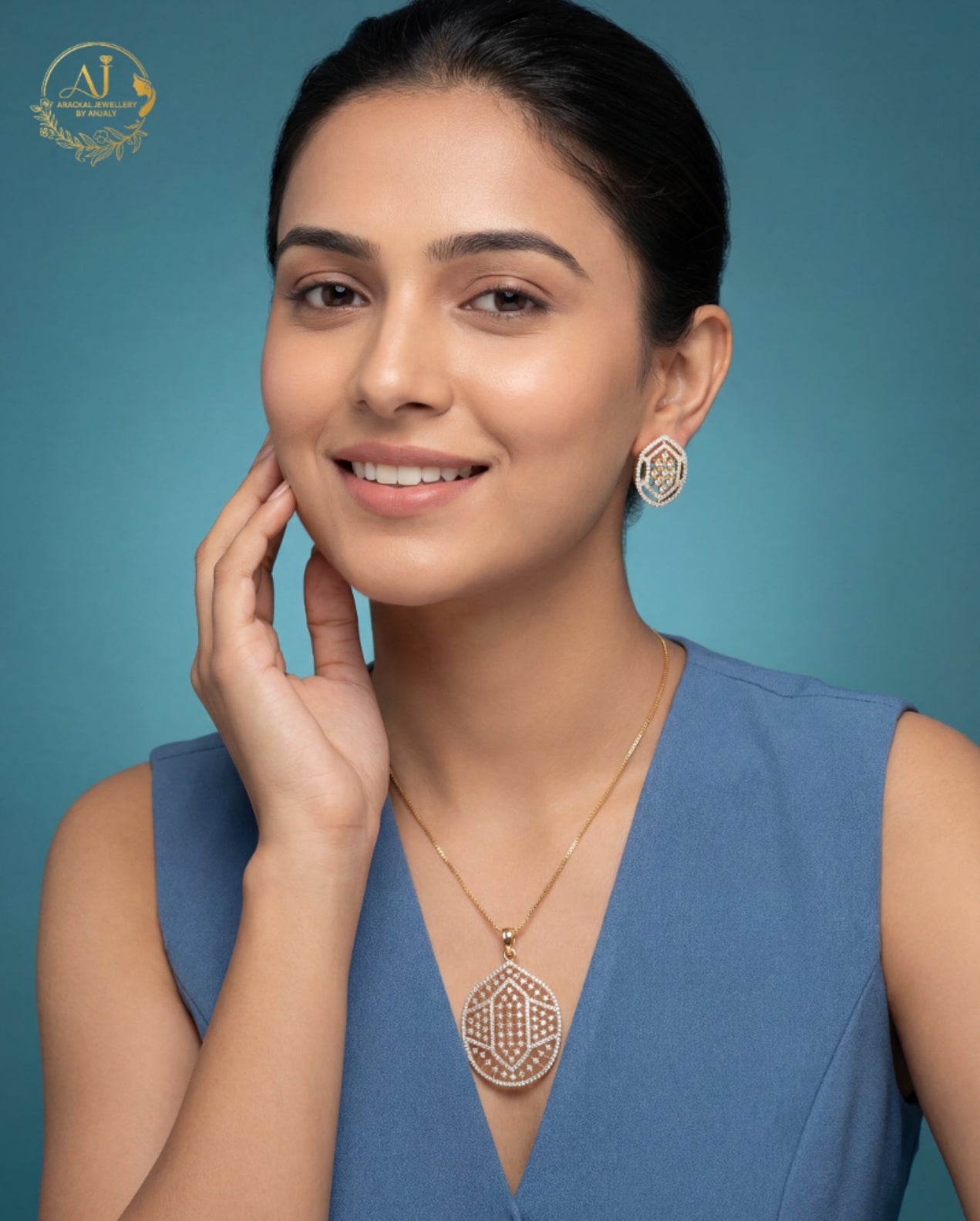 Premium diamond finish pendant chain set product code D88