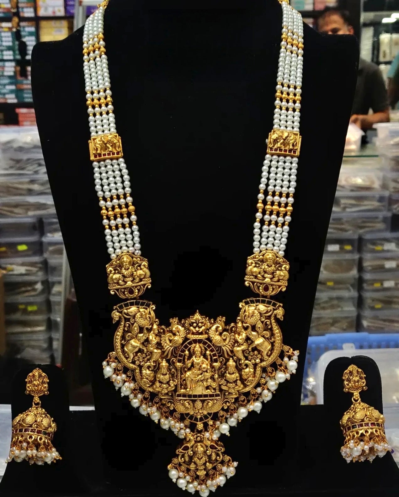 Premium antique long 5 layer pearl lakshmi haram product code N37