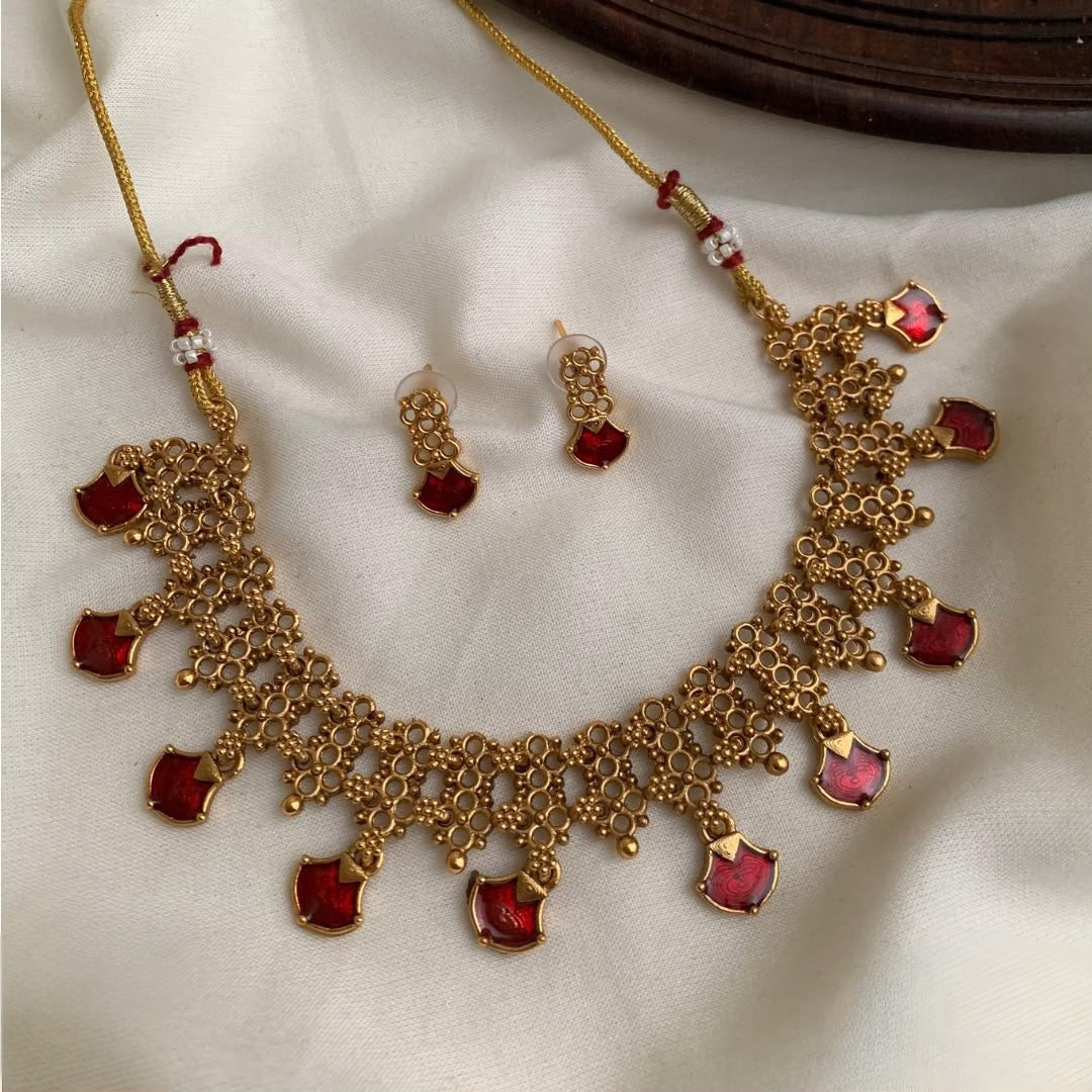 Premium onam special traditional designer antique gold palakka necklace product code T101