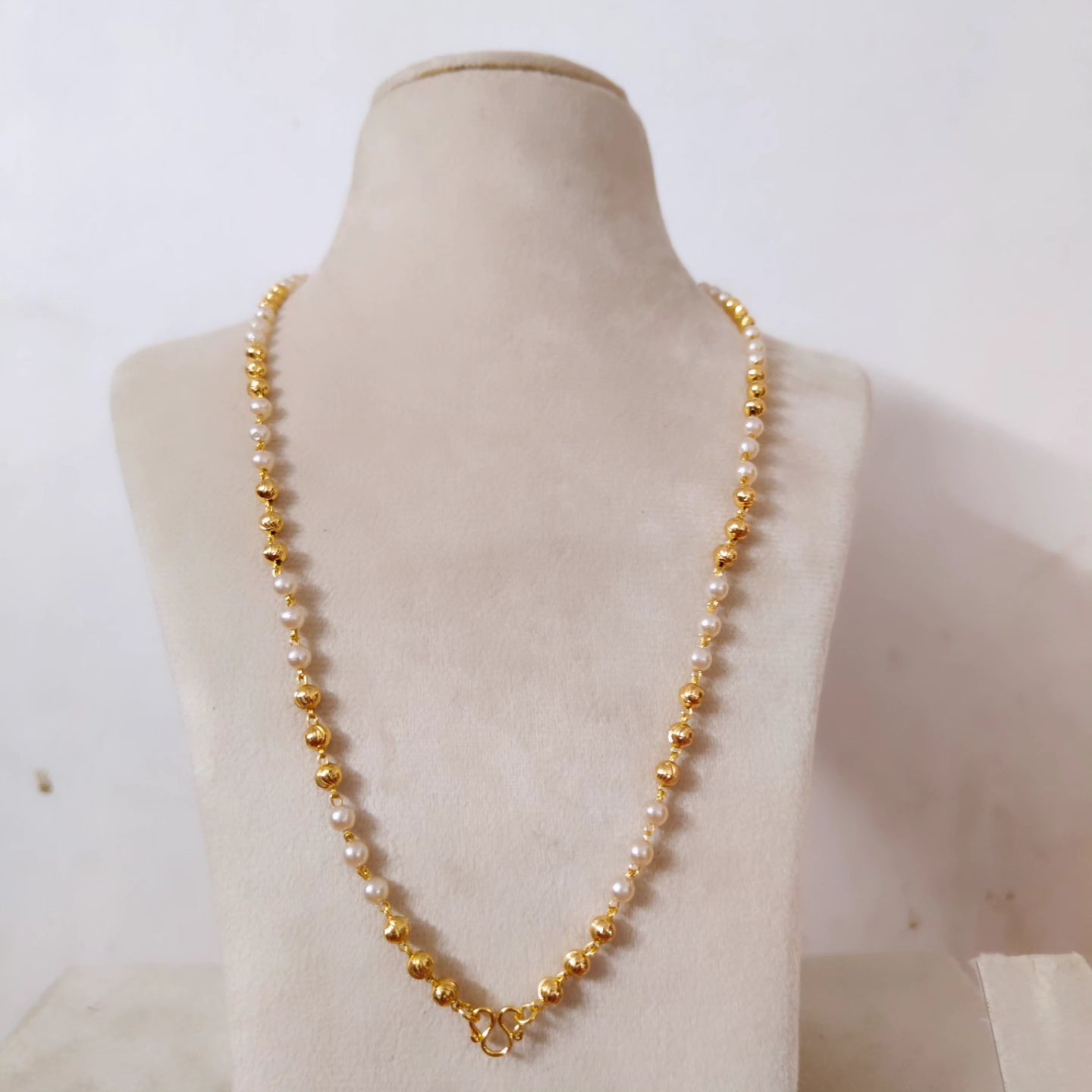 Premium daily wear gold plated long pearl and golden ball 24inch 8pidi haram product code H01