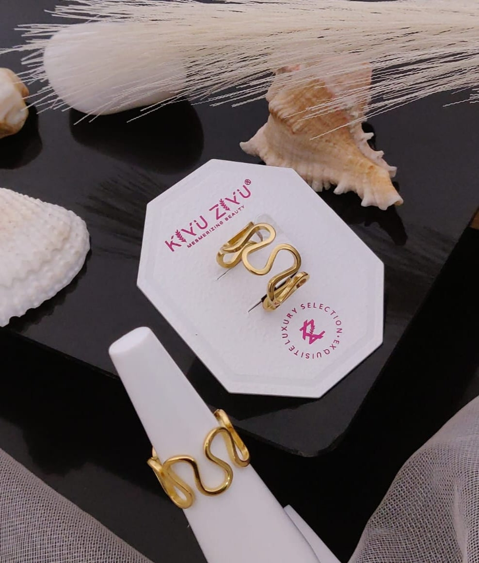 Premium anti tarnish daily wear rings (size 6) product code R16