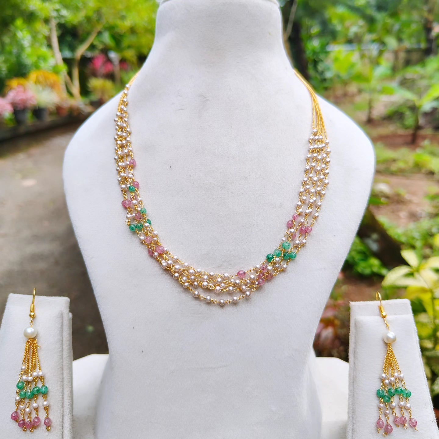 Trending 5layer multi pearl necklace with earrings product code N72
