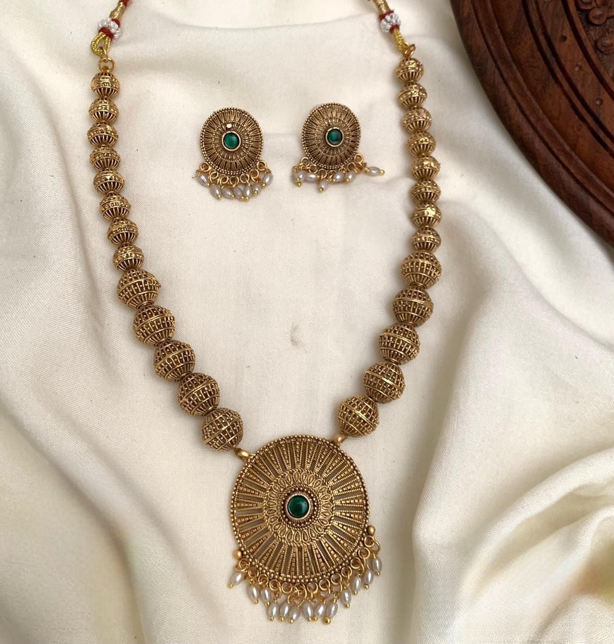 Premium traditional temple-style necklace set with an antique gold finish code T63