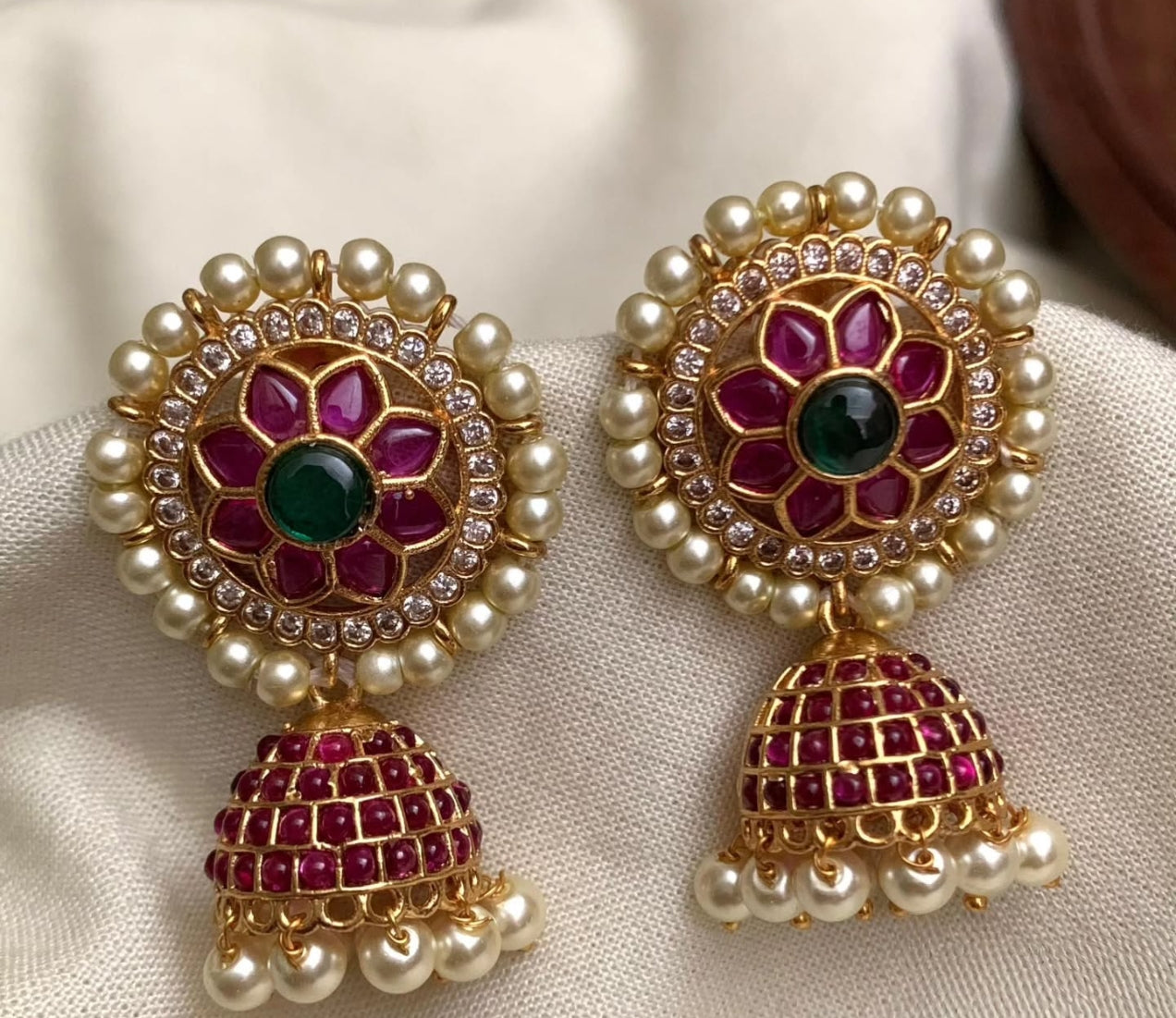 Premium trending kemp stone jhumka product code E30