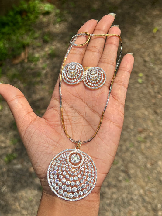 Premium daimond finish our statement pendant chain set product code 123