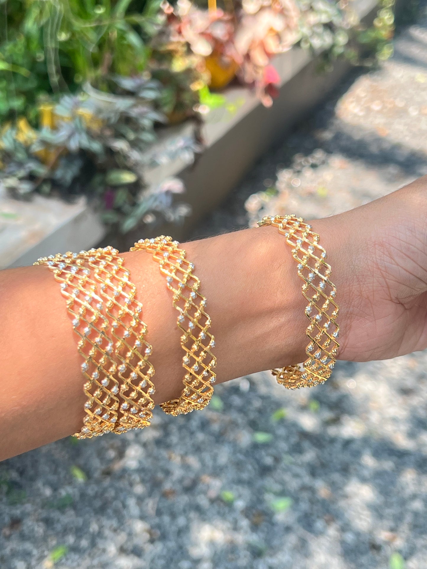 Premium gold plated twotone polish designer bangle (single ) product code G34