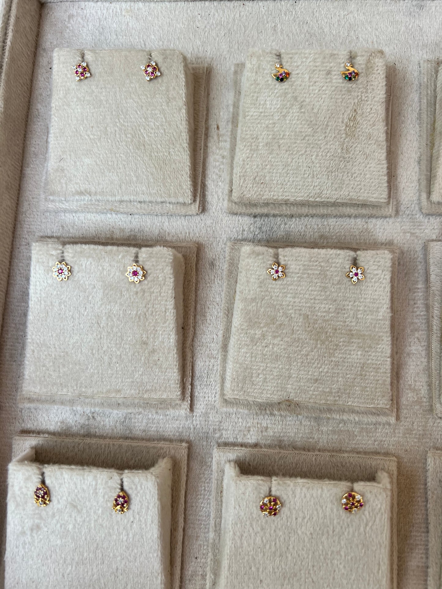 Premium quality ad daily wear screw back second studs /small kids friendly stud