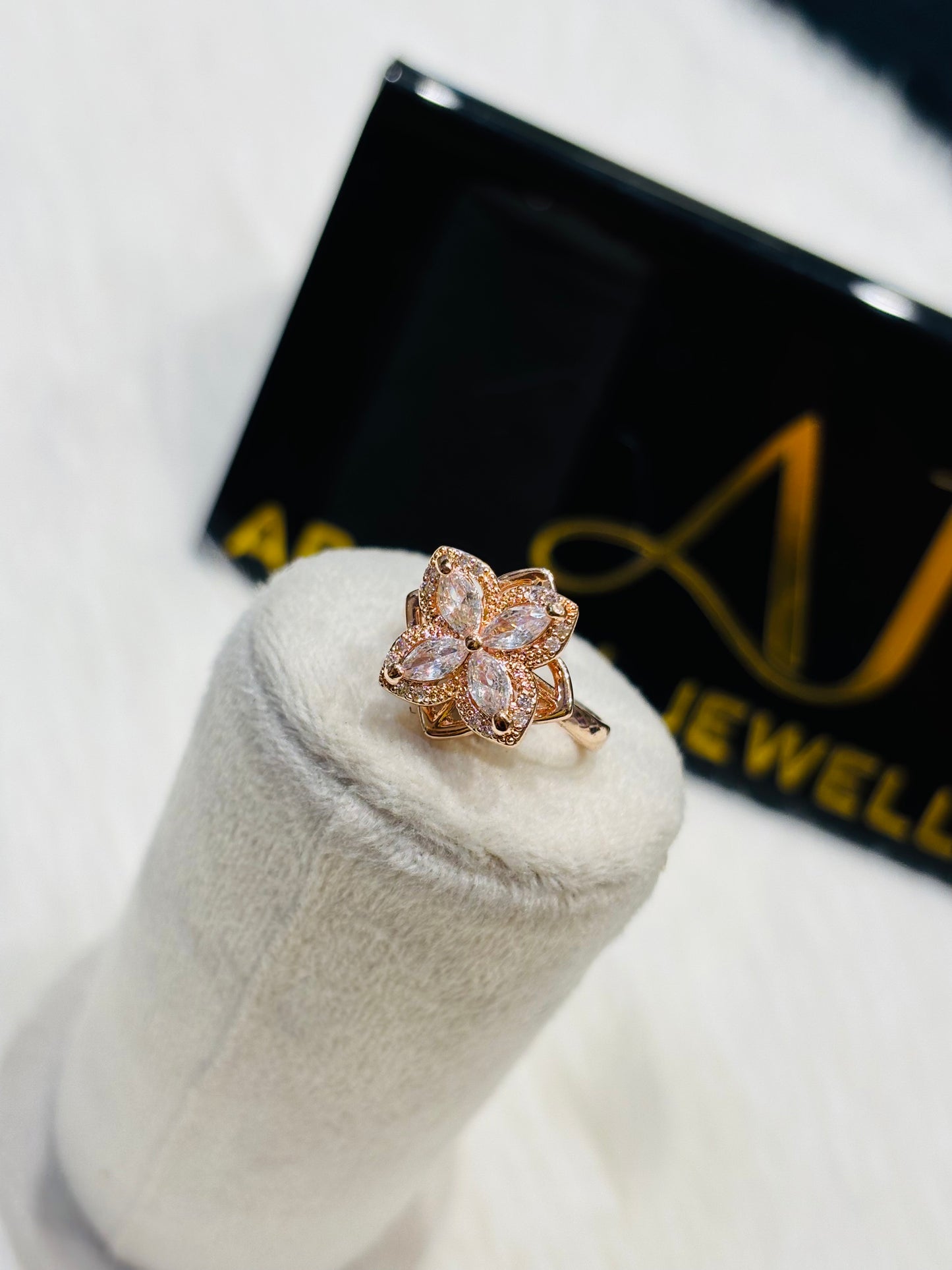 Premium anti tarnish spinning rose gold adjustable statement rings product code R12