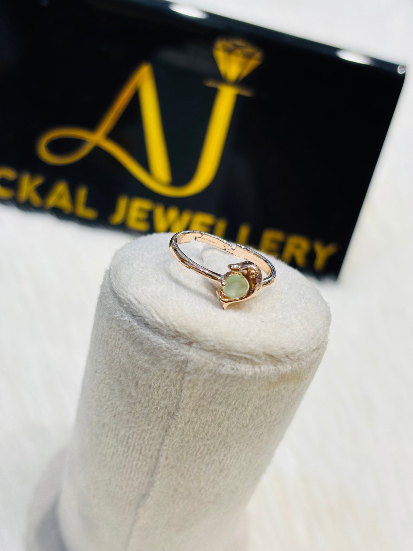 Adjustable Rosegold rings product code R11