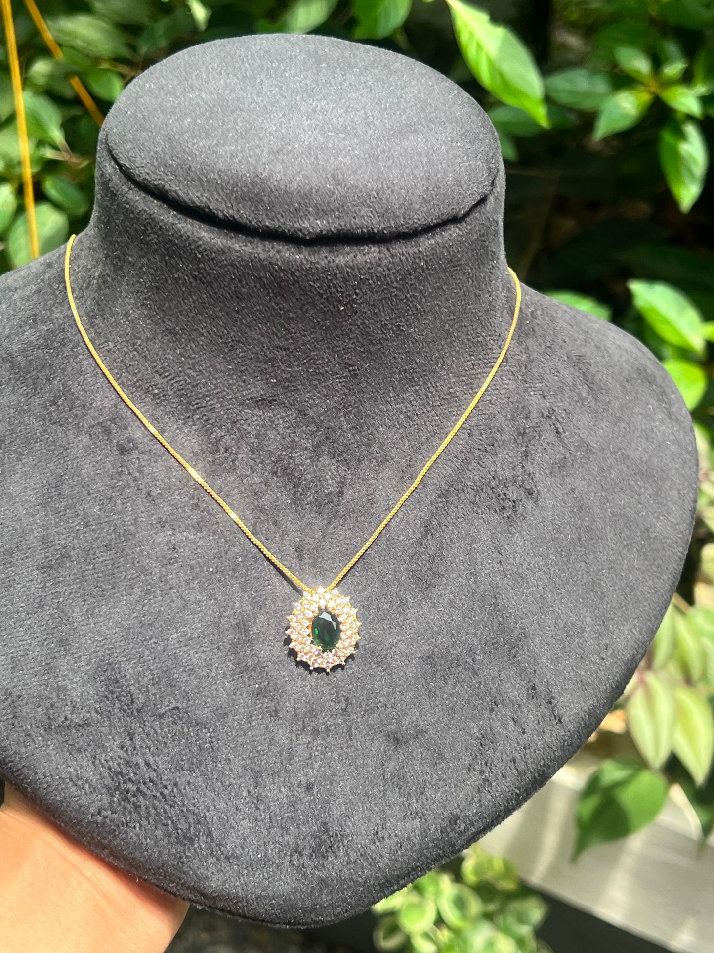 Premium gold plated daily wear pendant with gold plated 6pidi box chain product code G68