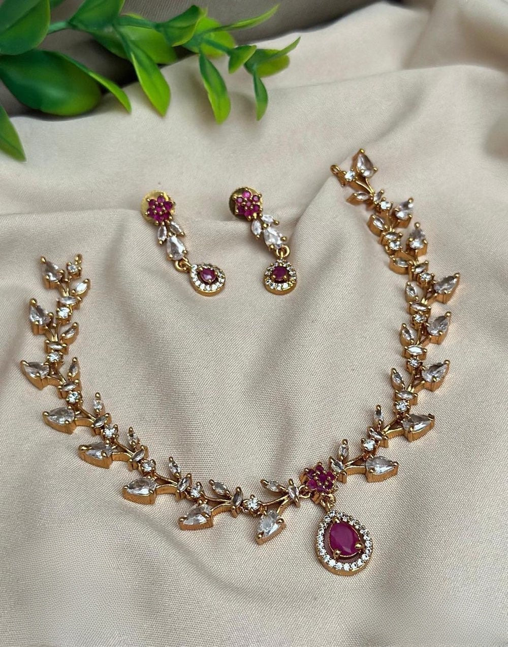 Hot selling ad floral necklace product code 525