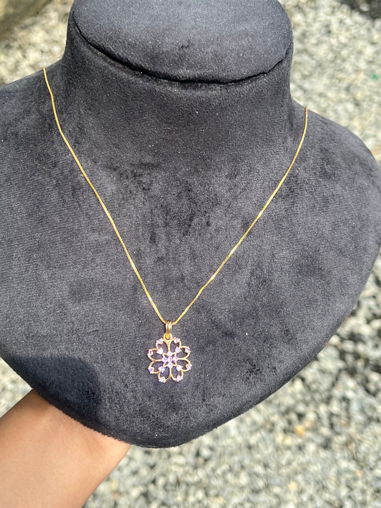 Premium anti tarnish daily use ad pendant with chain product code G95