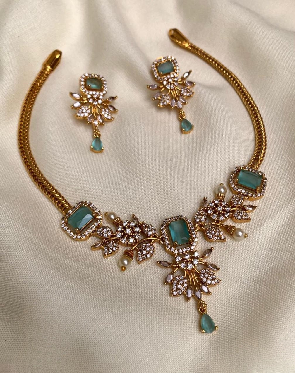 Hot selling new ad floral necklace product code 520