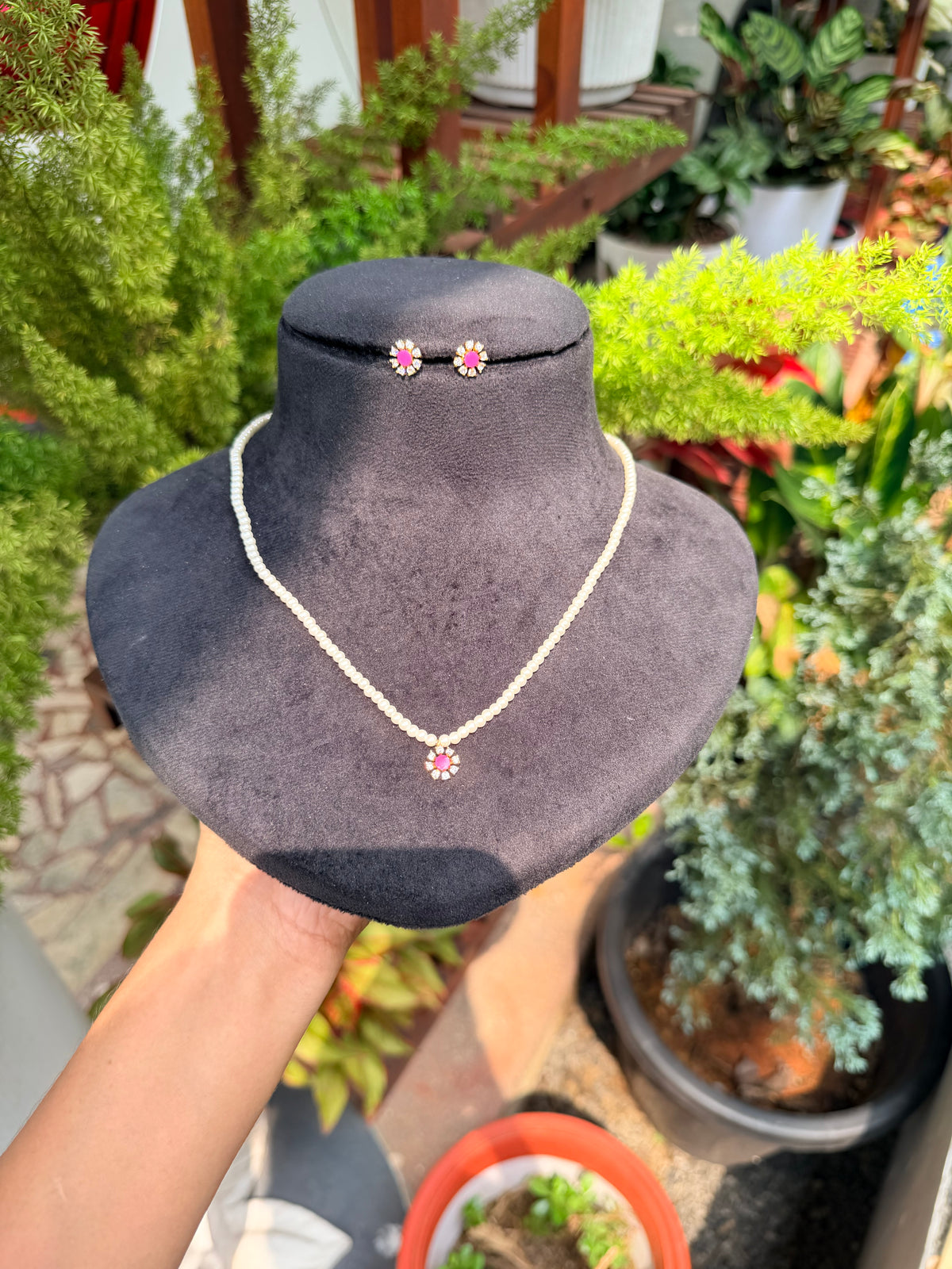 Premium gold plated handmade pearl chain with pendant with stud product code P71