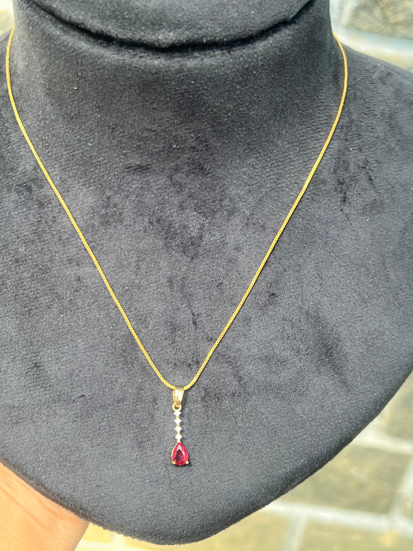 Premium daily wear gold plated pendant with 18inch gold plated  chain product code G65