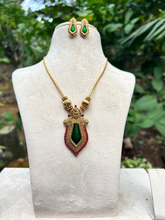 Premium kerala traditional palakka necklace set product code N38
