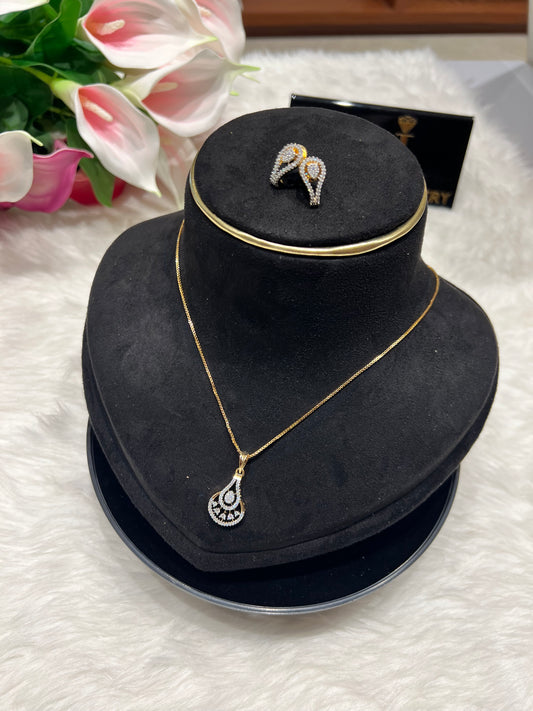 Premium Daimond finish pendant set with chain product code N380