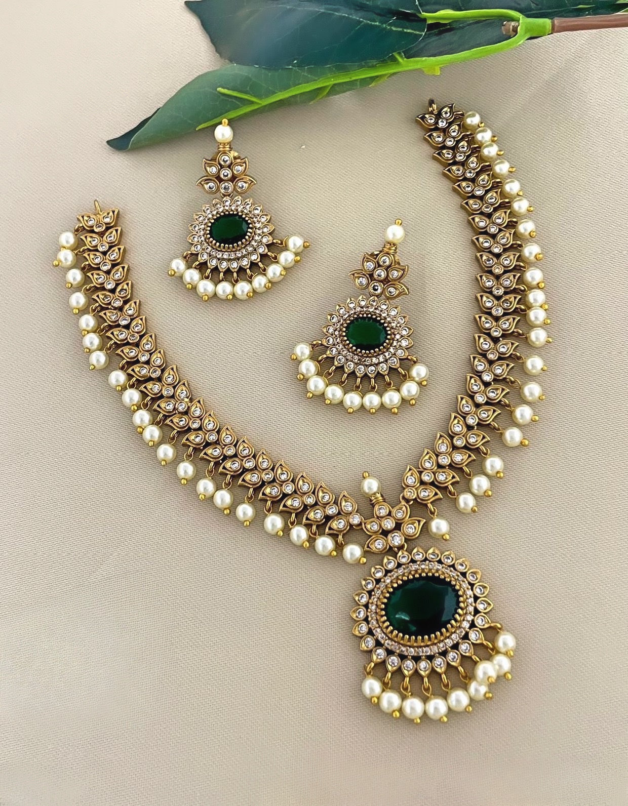 Royal designer jadau Kundan pearl hanging necklace product code 413