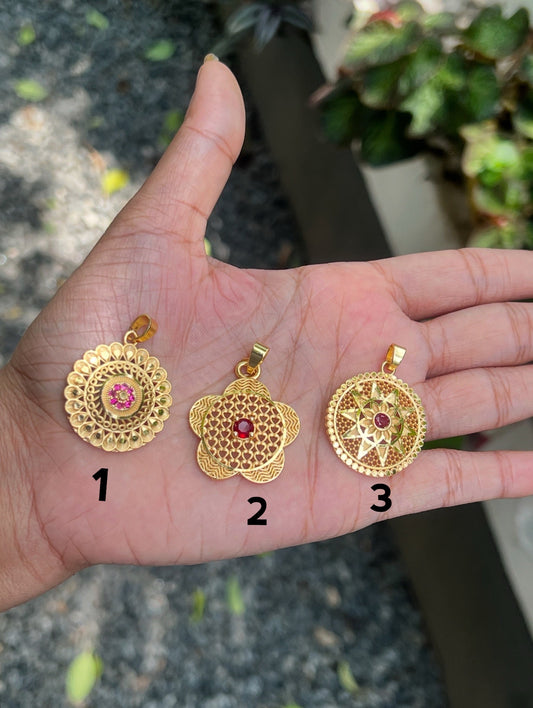 Premium gold plated daily use pendant product code G59