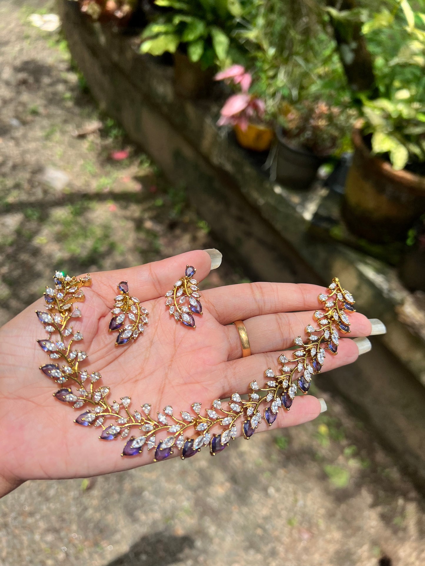Premium quality ad leaf necklace product code N187