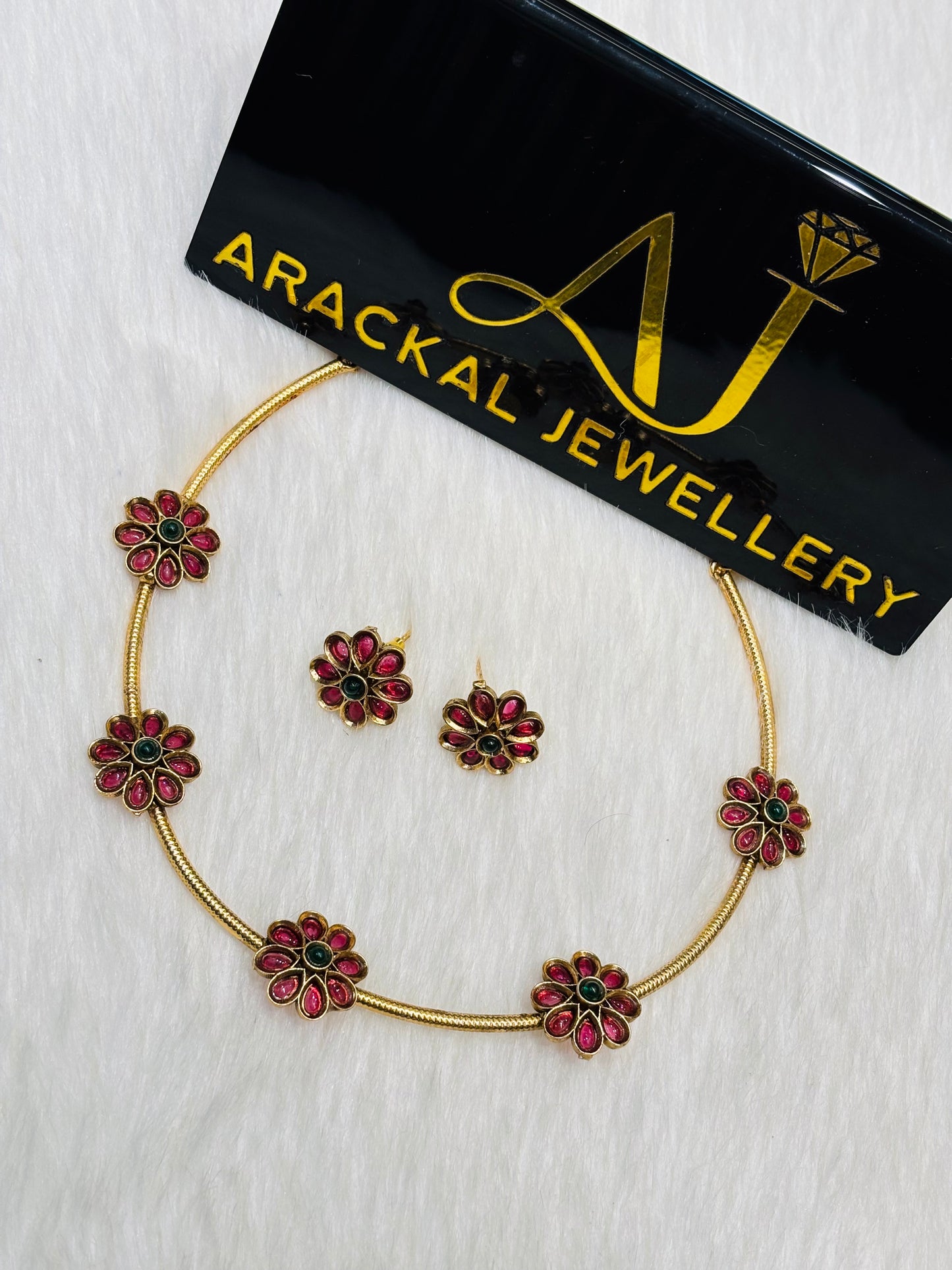 Premium matt finish designer flower necklace product code N348