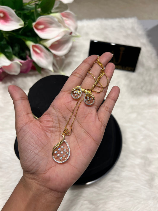 Premium daimond finish ad pendant set with chain product code N384