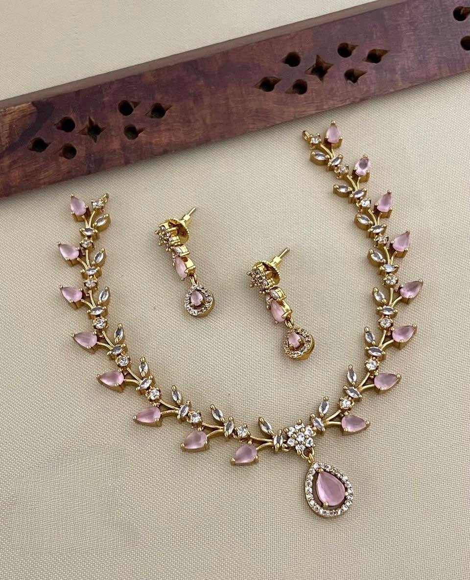 Hot selling ad floral necklace product code 525