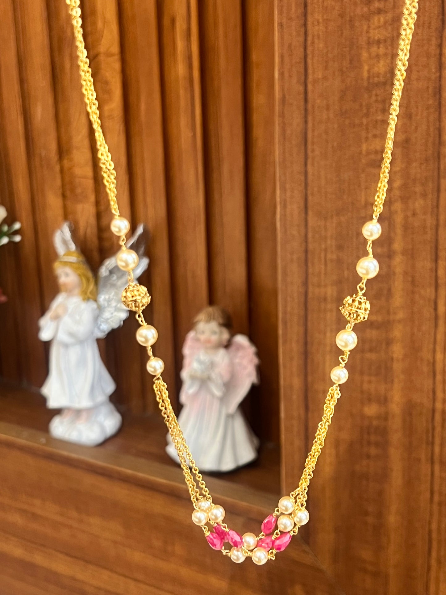 Premium quality handmade pearl necklace product code P102