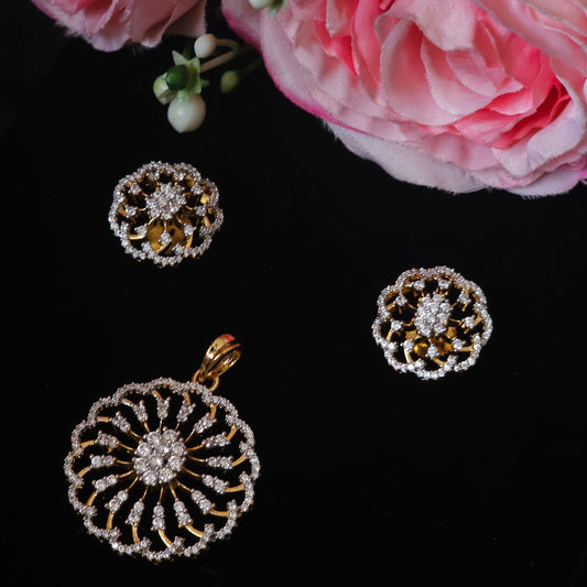 Premium daimond finish zircon pendant Earing set product code 127