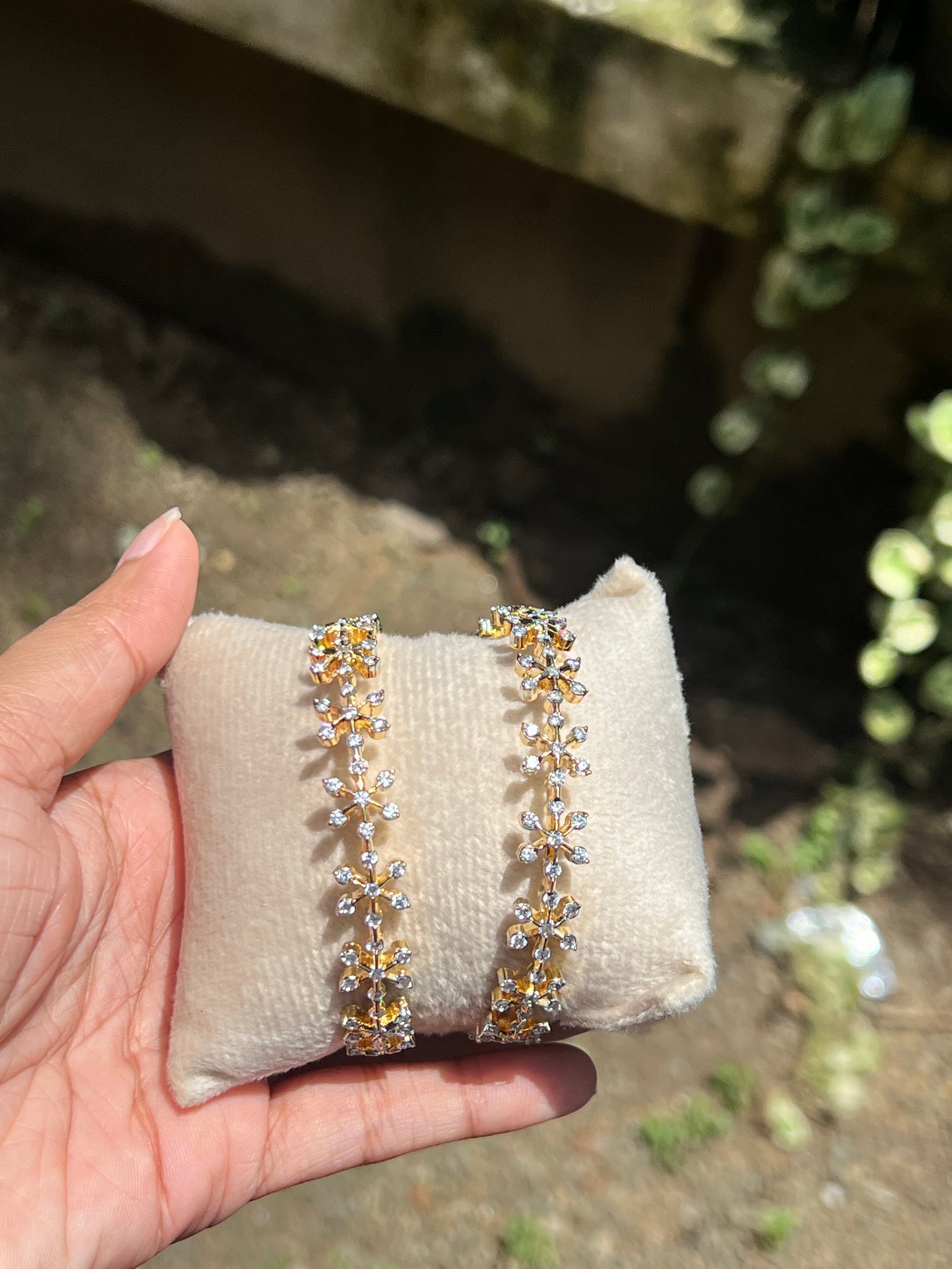 Diamond finish floral bangles product code 140