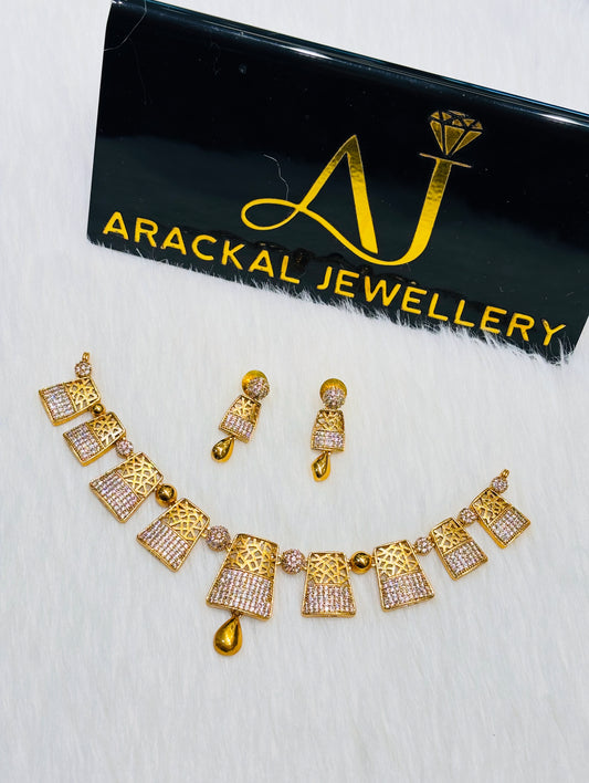 Premium quality trending box necklace product code N330