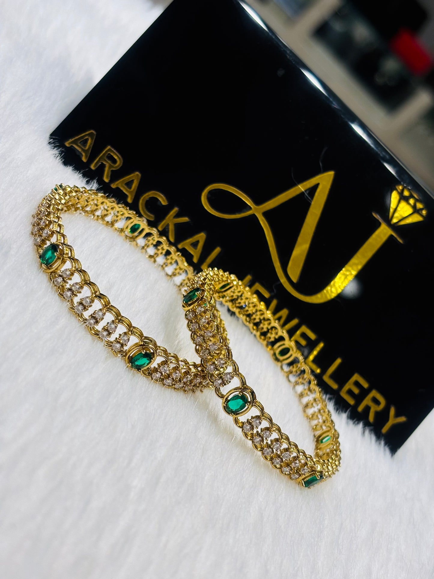 Premium quality ad designer bangles product code B81