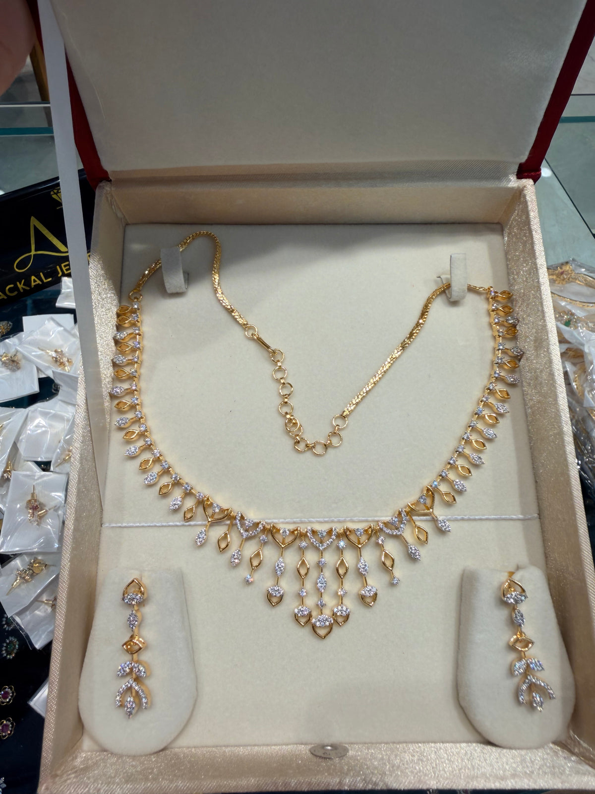 Premium diamond finish bridal necklace set