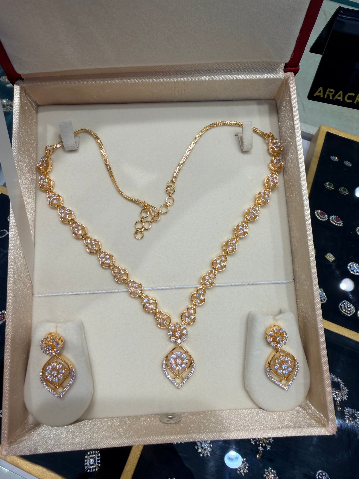 Premium diamond finish bridal necklace product code D33