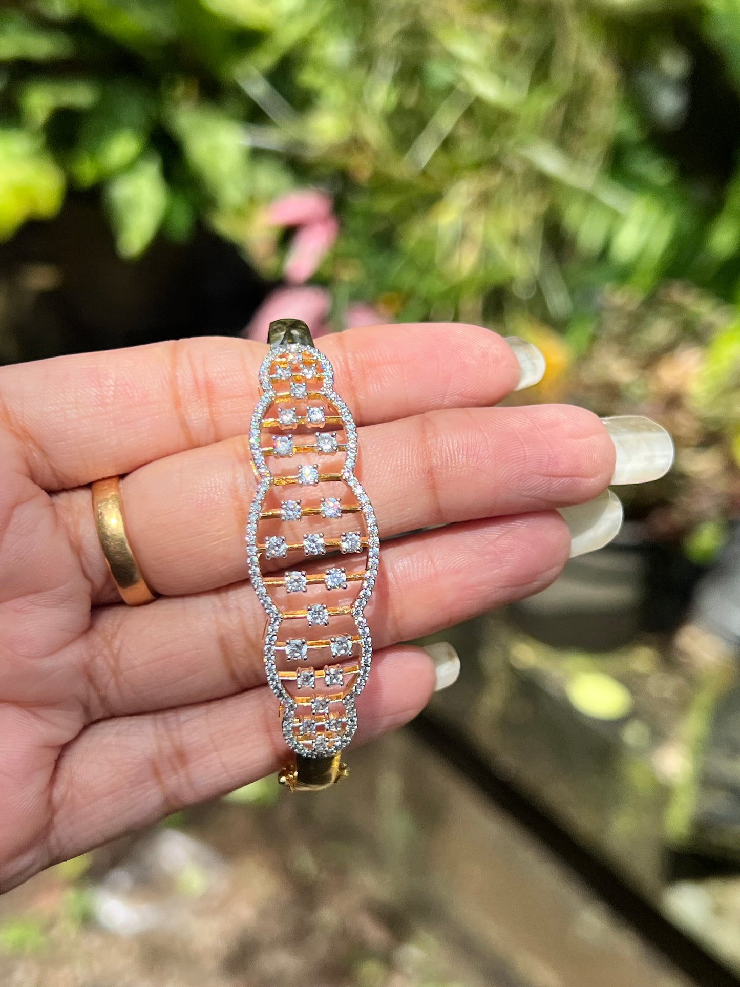 Premium diamond replica openable bracelet product code B51