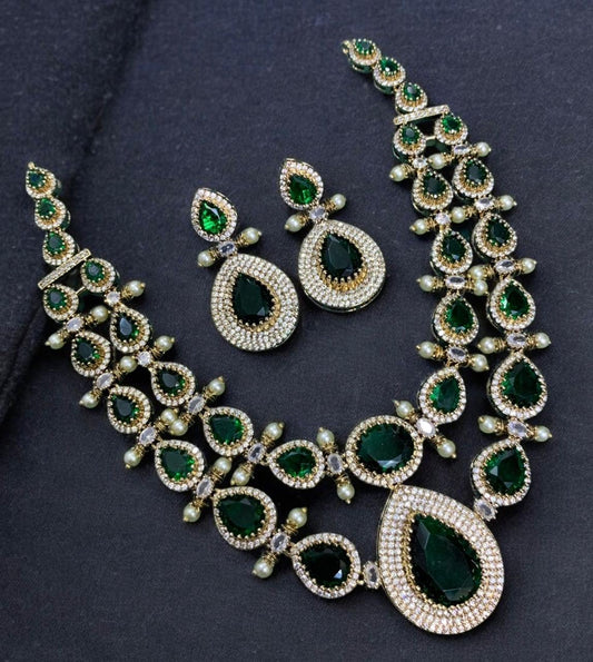 Most popular emerald green 2layer necklace product code 850