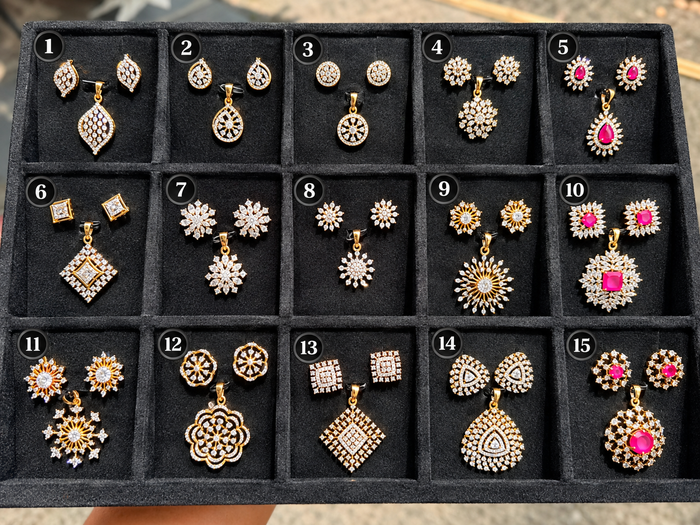 Premium party wear pendant set product code D415
