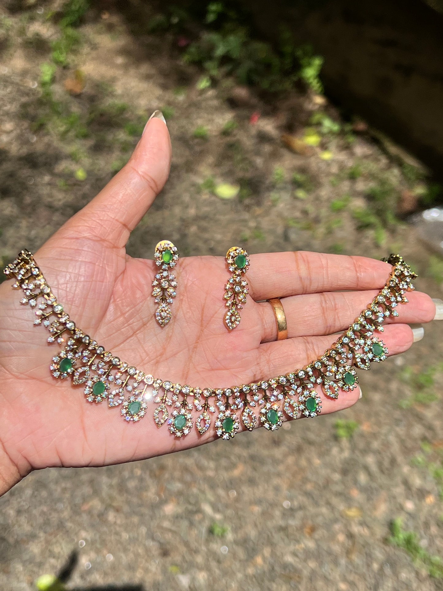 Premium trending ad necklace product code N128