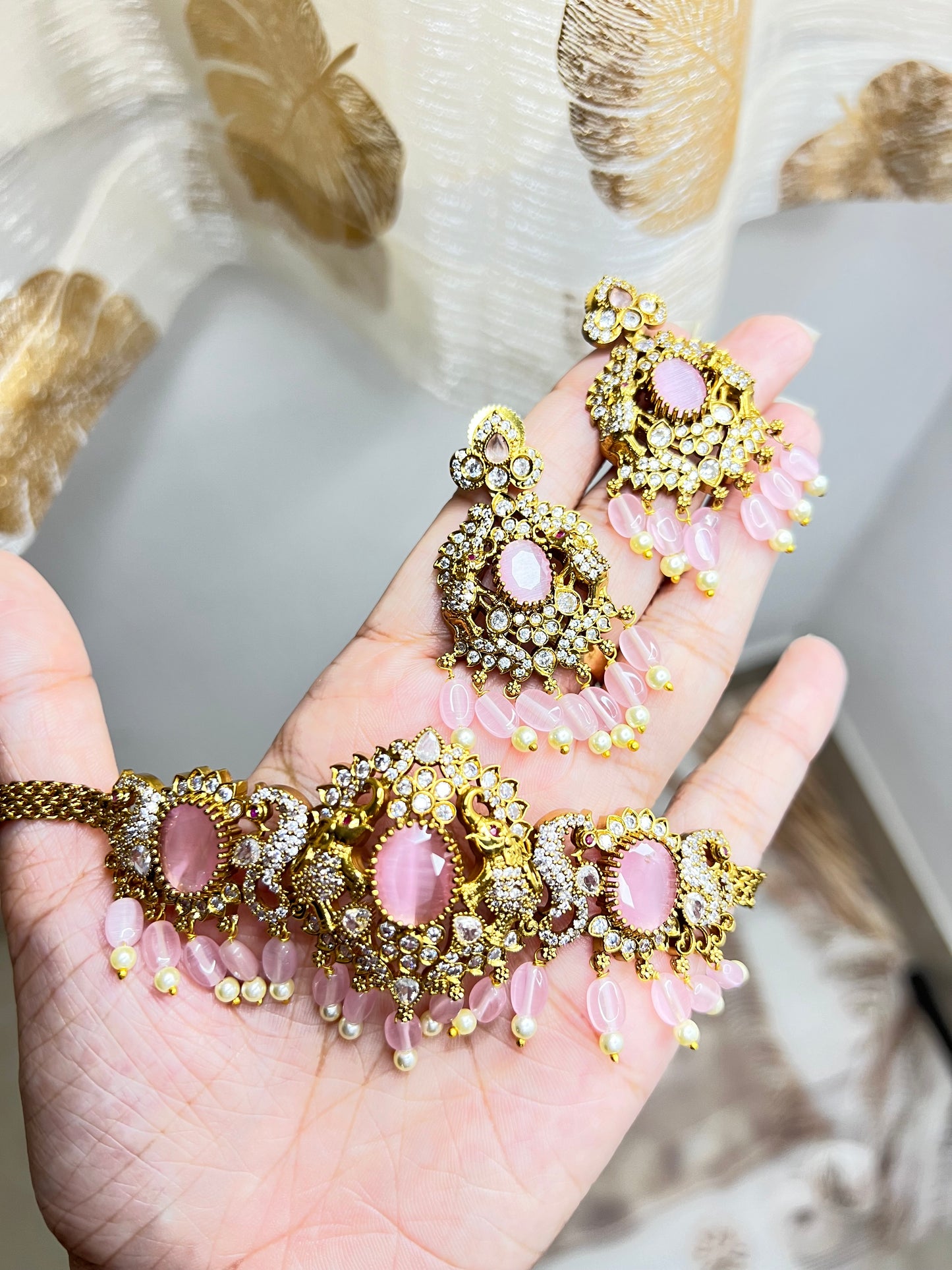 Most popular designer ad choker set product code 901