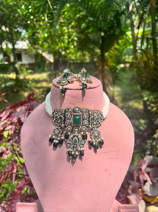 Beautiful Elegant and stunning polki choker Set product code 1272