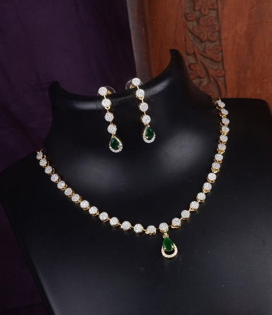 Premium quality daimond finish ad necklace product code 805